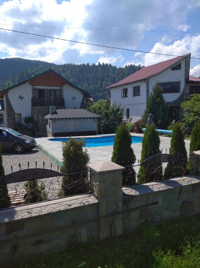 Садиба Янчар Номер Студiо З Басейном Mykulychyn Exterior photo